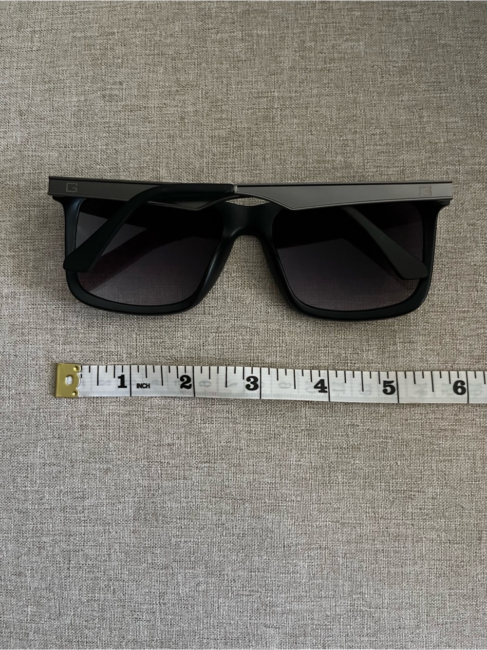 Guess sunglasses - Picture 2 of 2